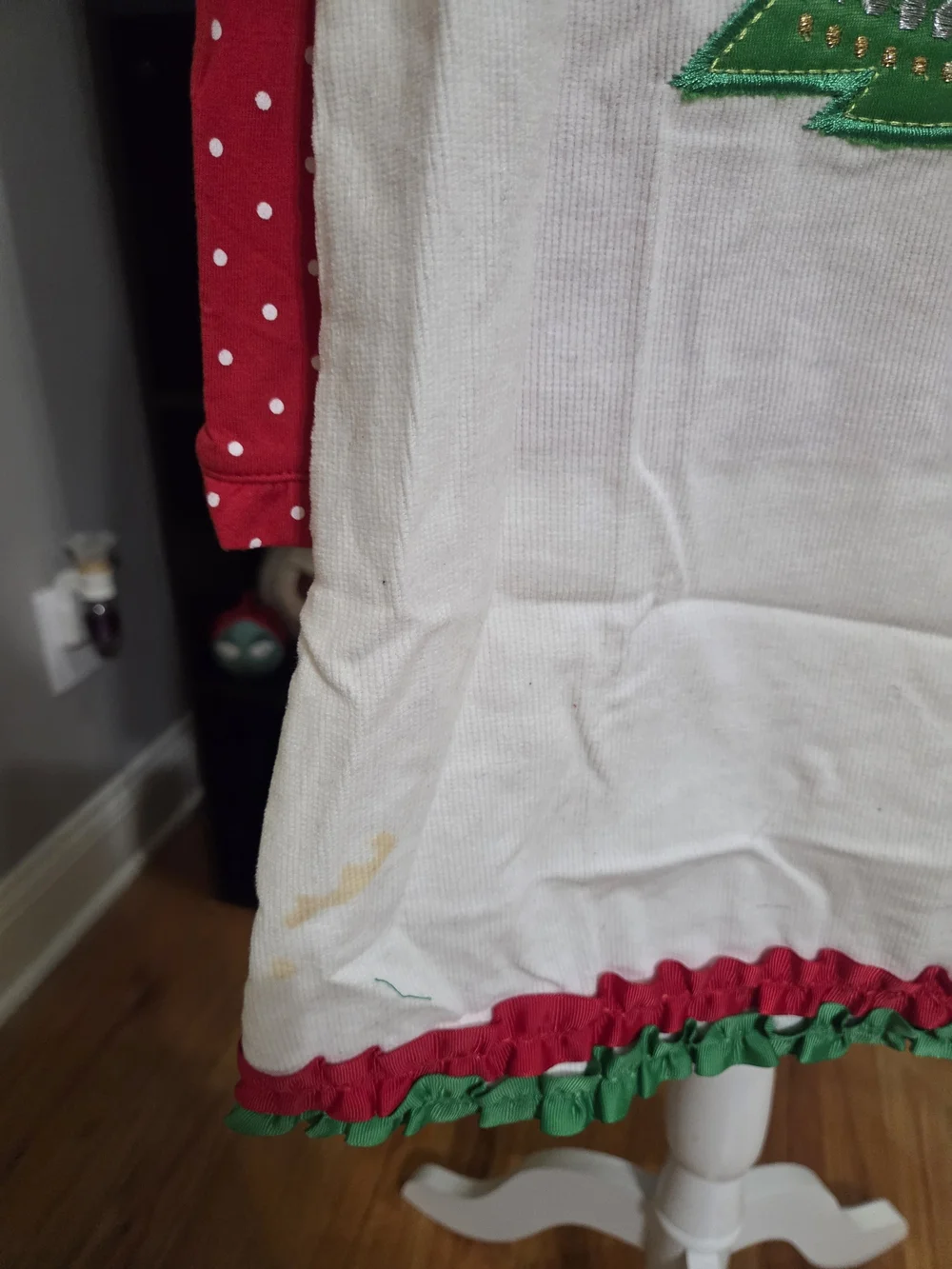 **nwt W/stain*Nannette White Dress with Green Christmas Tree & Red Polka Dot Top